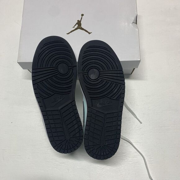 Nike Air Jordan 1 Mid Aqua Black Womens Size 7.5 Shoes Teal Tint NEW W Box - Picture 4 of 11